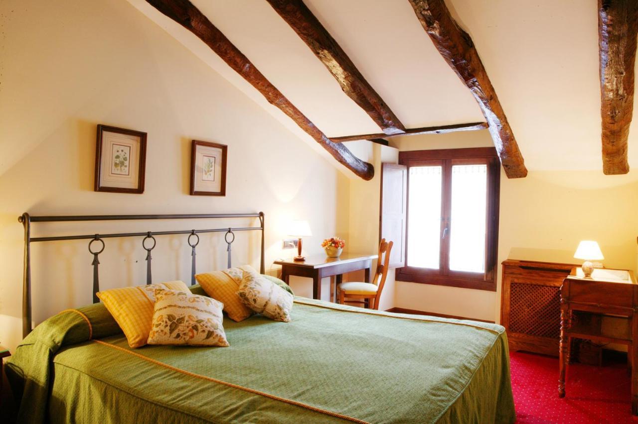 Hotel Senorio De Ursua Arizcun Luaran gambar